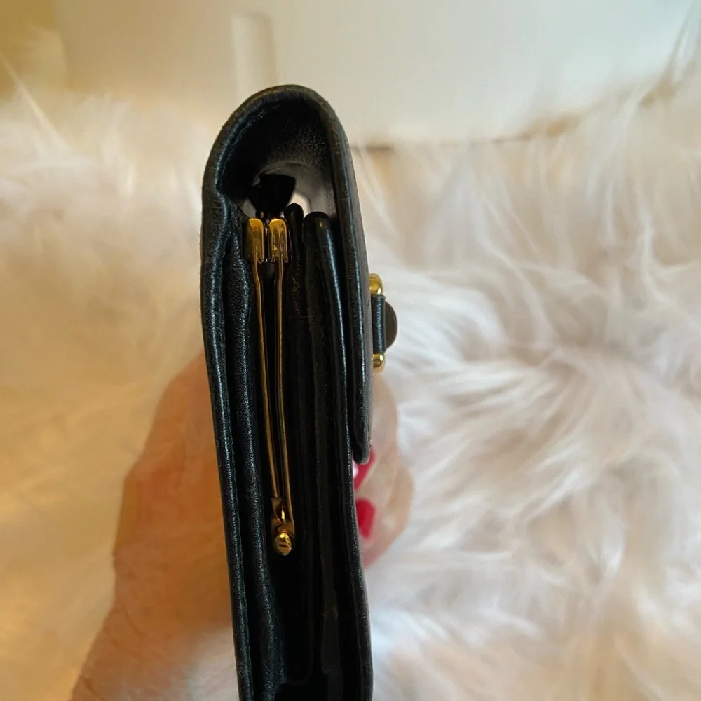 Gucci Black Leather Wallet w/Bamboo Accent - Picture 3 of 13